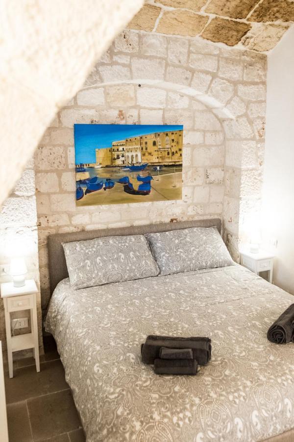 Dimore Del Borgo Antico - Il Sottano Monopoli Exterior photo